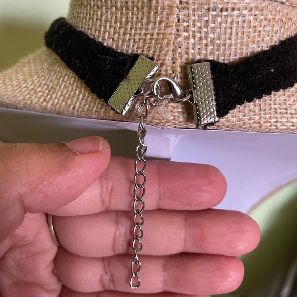 *Host Pick*Elegant Black and Gold Choker Necklace with Natural Pearls - Picture 7 of 7